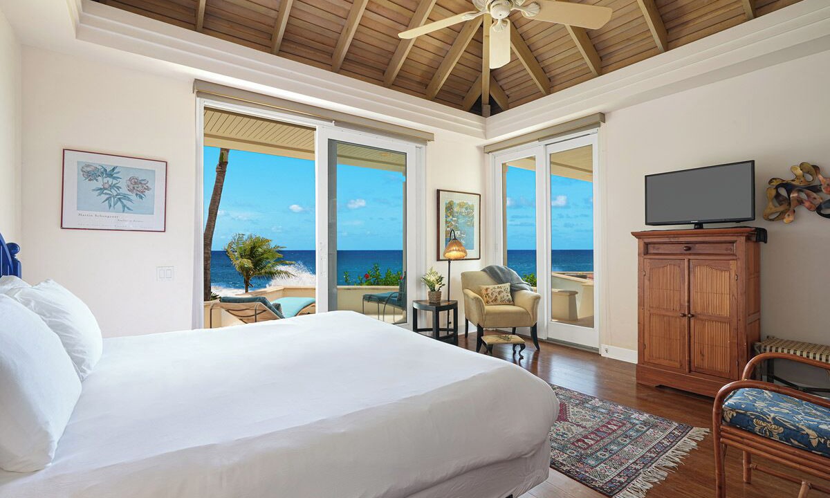 Photo of Bedroom in Poipu