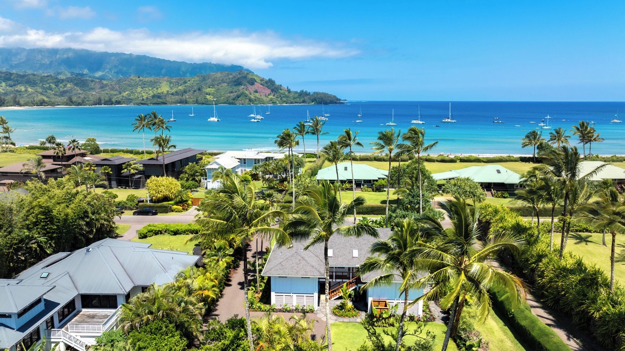 Photo of Others in Hanalei