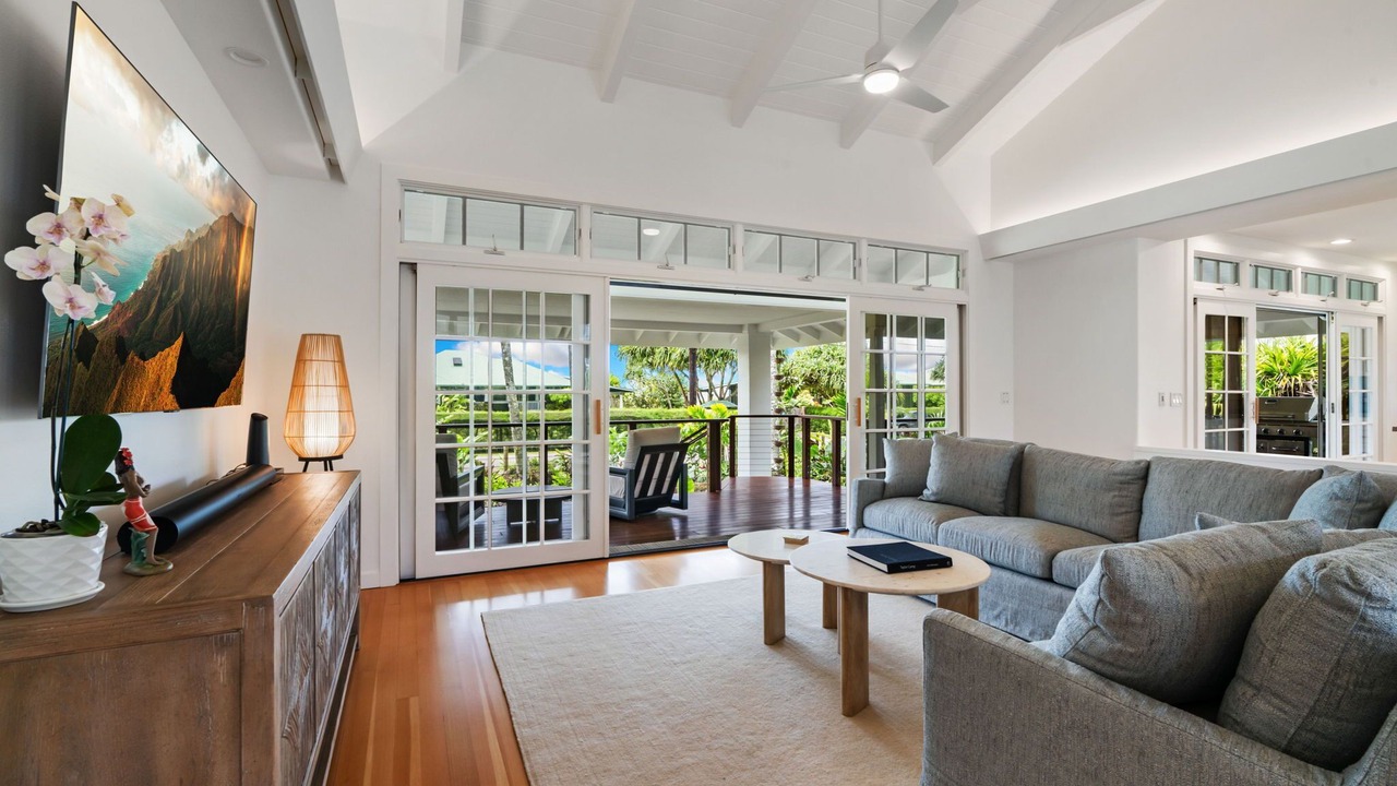 Photo of Bedroom in Hanalei