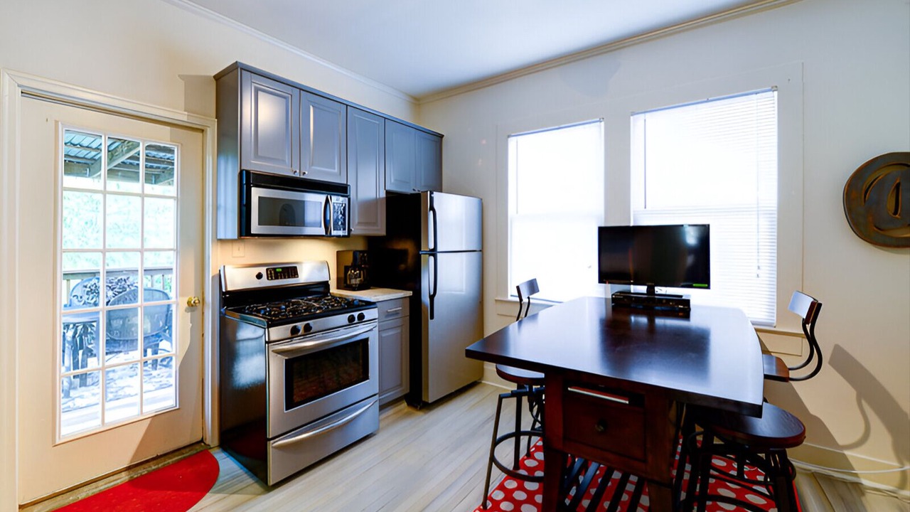 Photo of Kitchen in Garden Hills