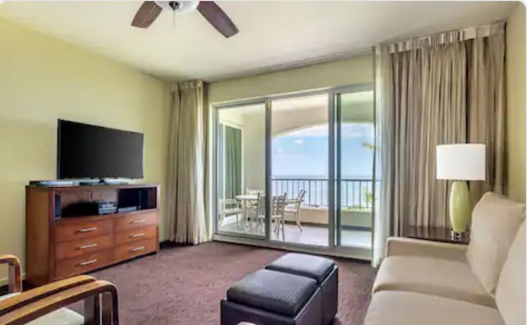 Photo of Livingroom in Bayview