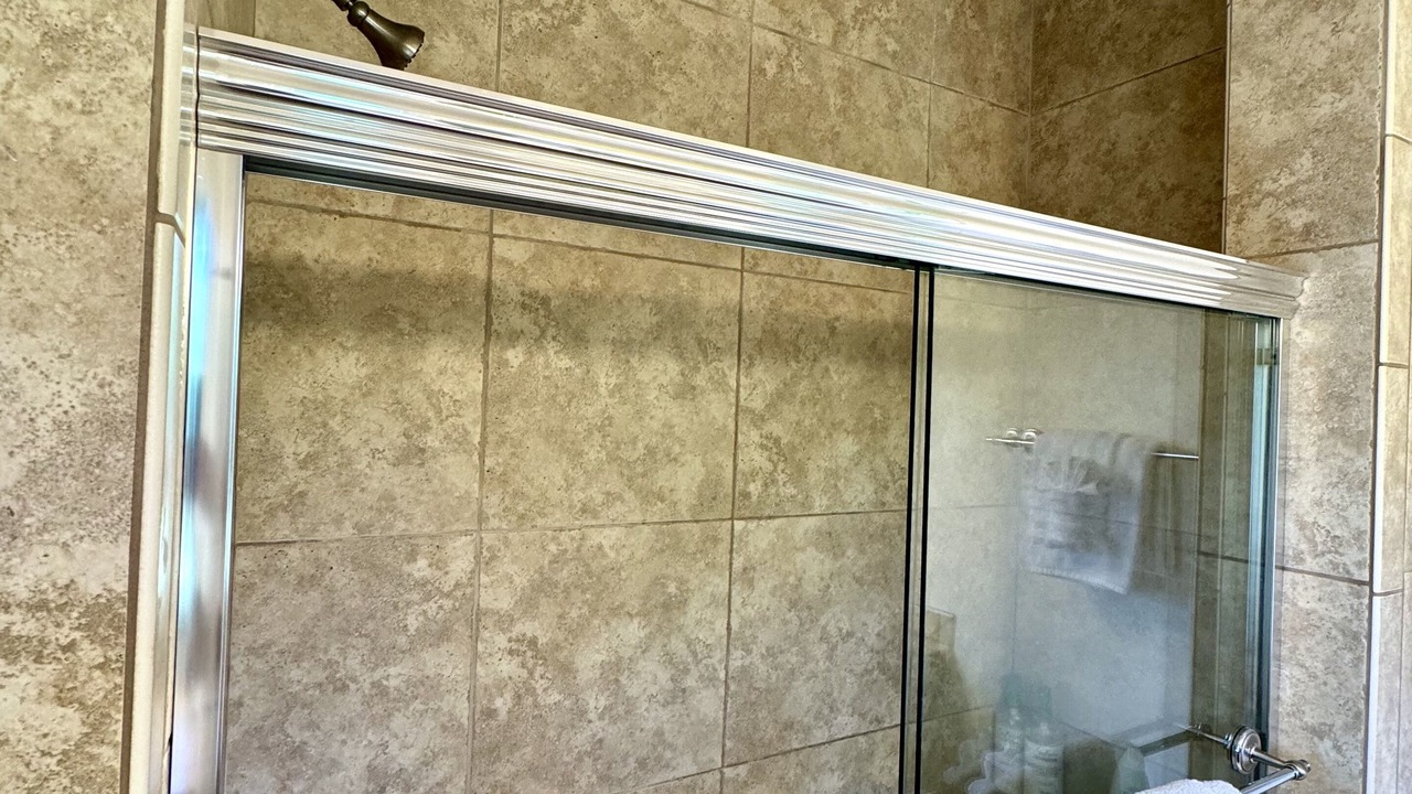 Photo of Bathroom in Lihue