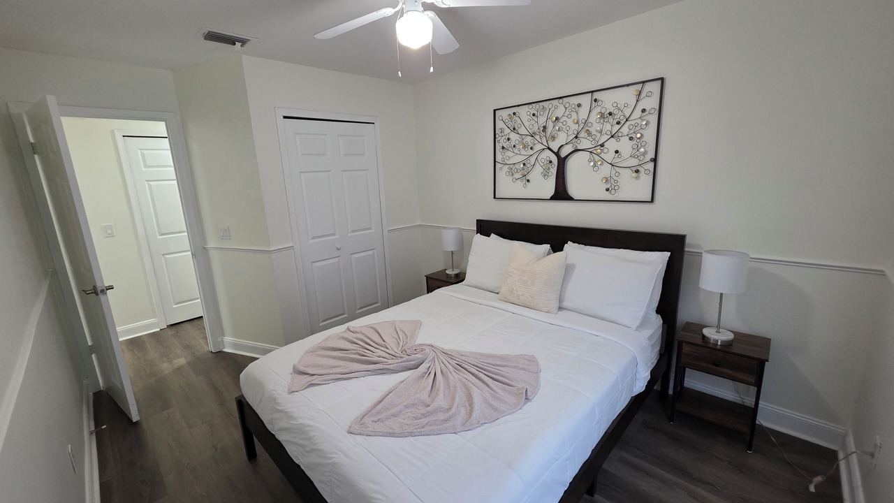 Photo of Bedroom in Northside