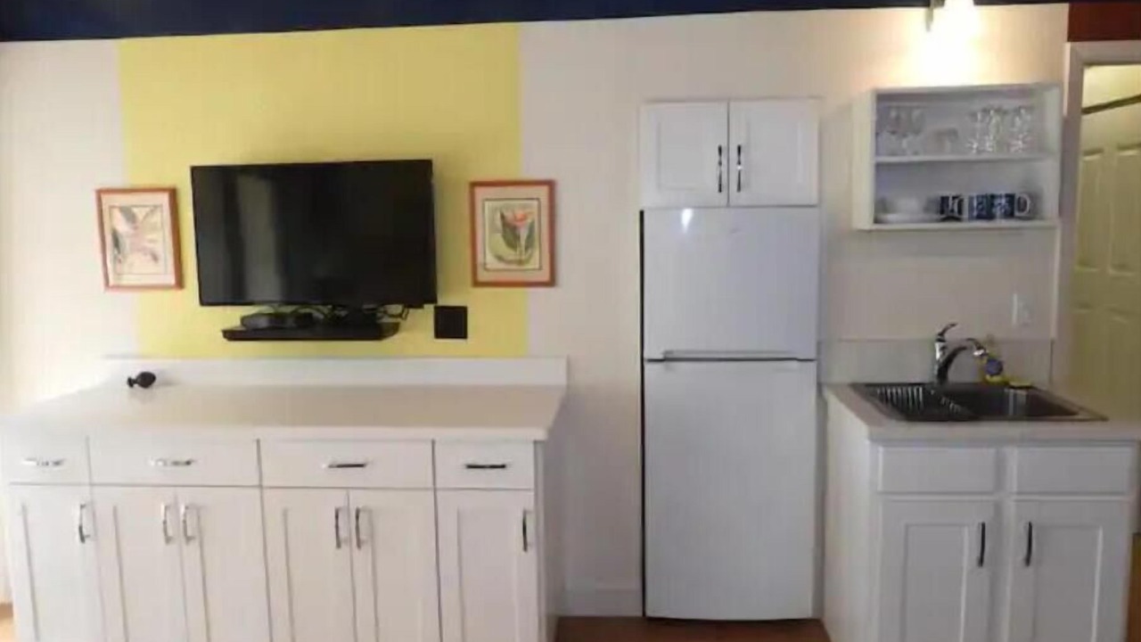 Photo of Kitchen in Queen Emmas Bluffs