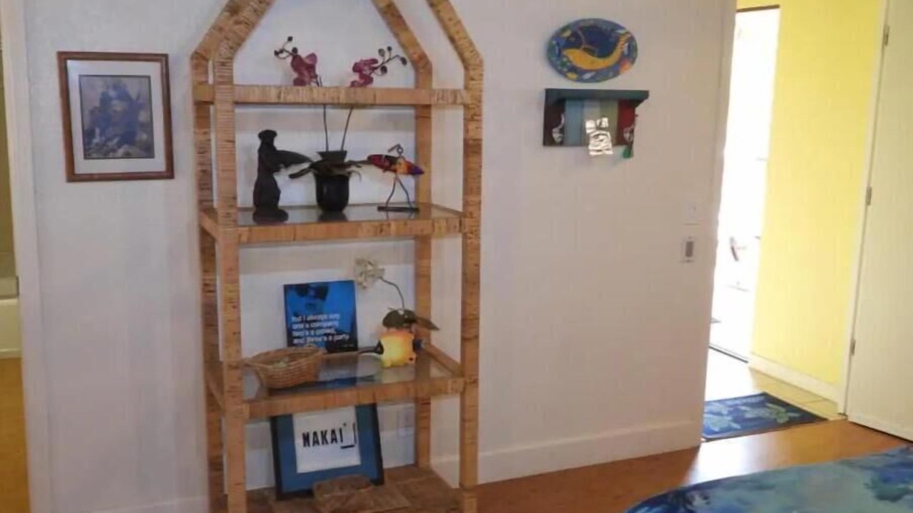 Photo of Bedroom in Queen Emmas Bluffs