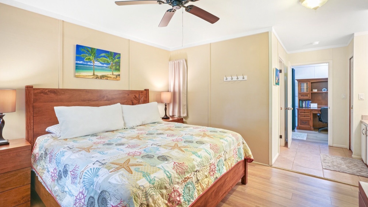 Photo of Bedroom in Queen Emmas Bluffs
