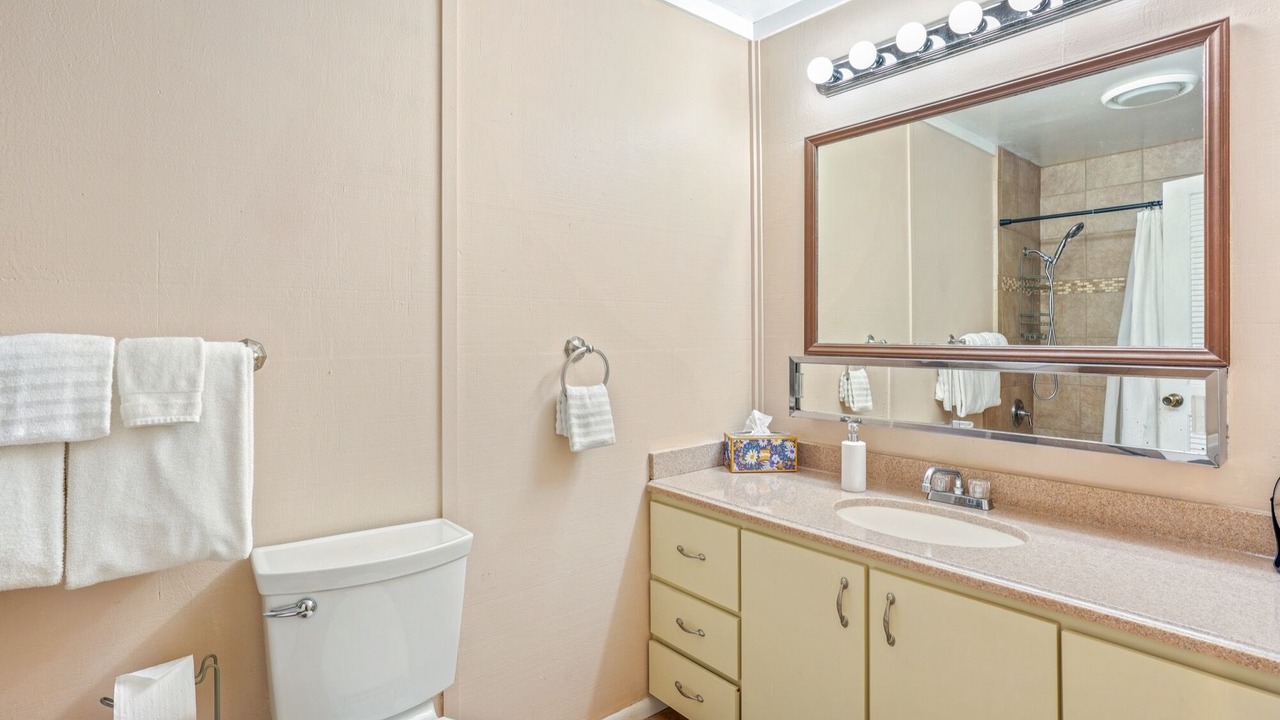 Photo of Bathroom in Queen Emmas Bluffs