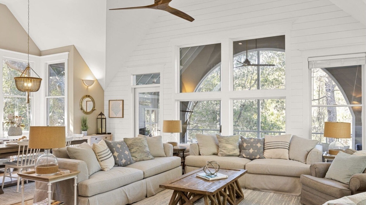Photo of Livingroom in Bald Head Island