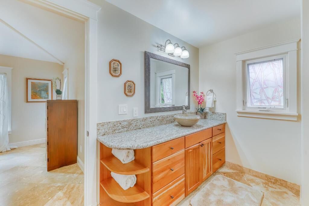 Photo of Bathroom in Princeville