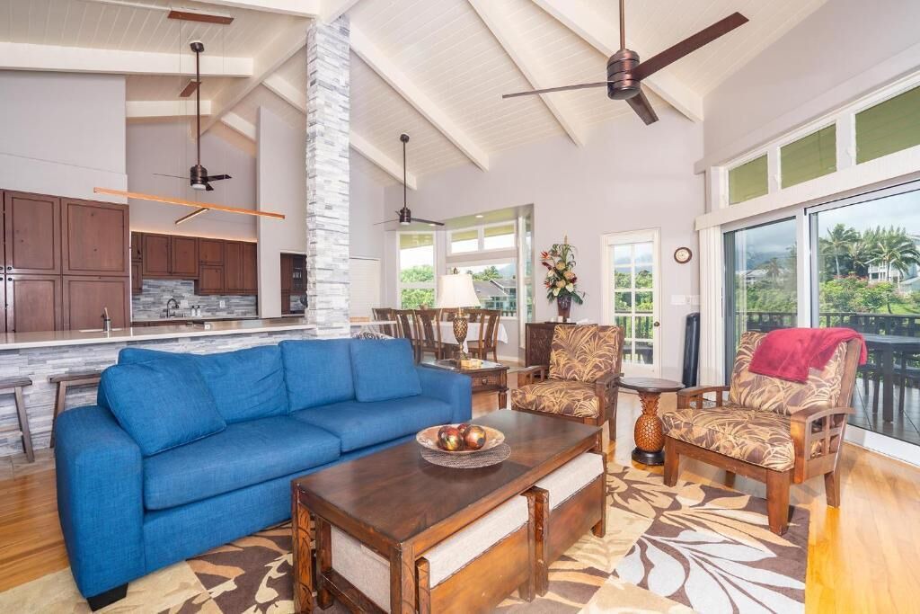 Photo of Livingroom in Princeville