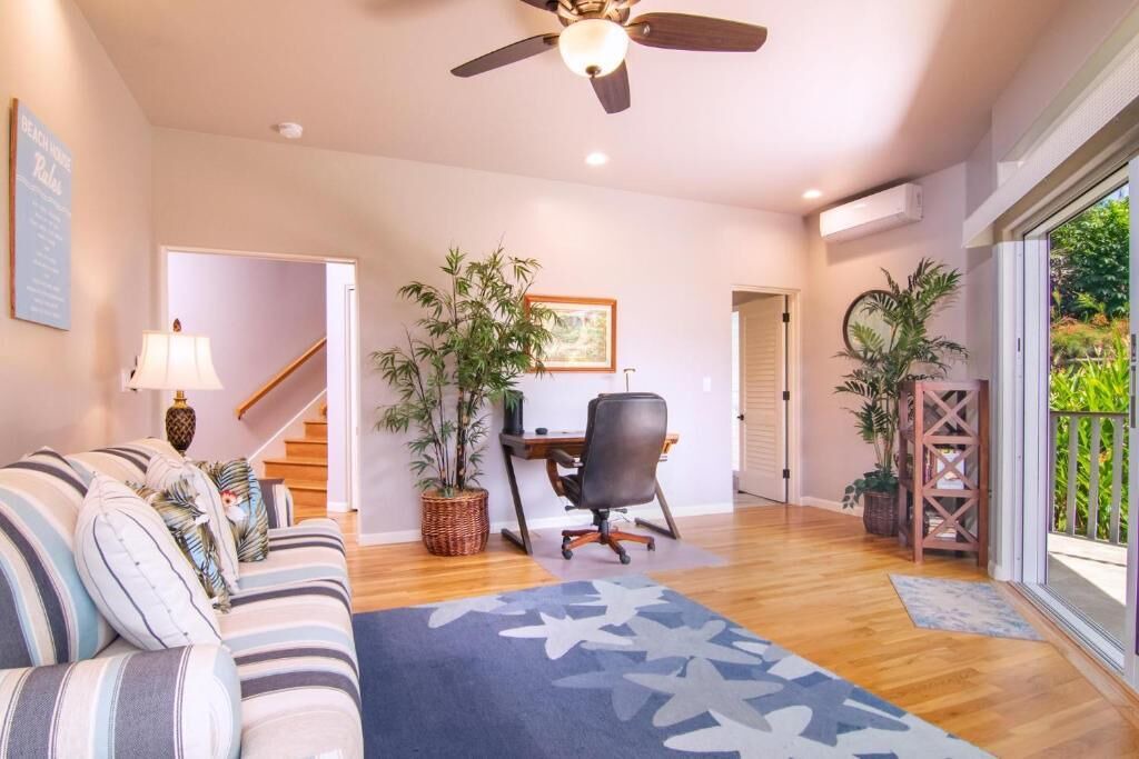 Photo of Livingroom in Princeville