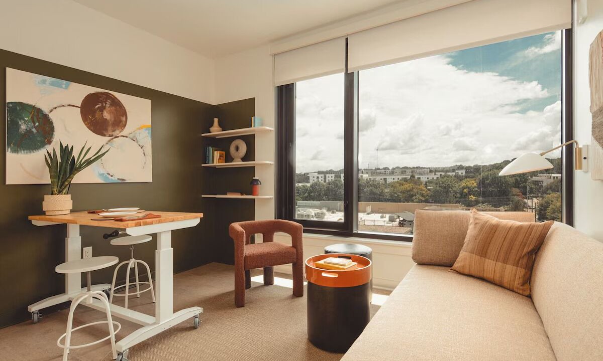 Photo of Livingroom in Old Fourth Ward