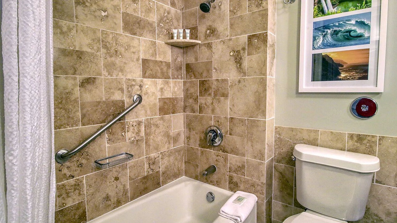 Photo of Bathroom in Hanamaulu
