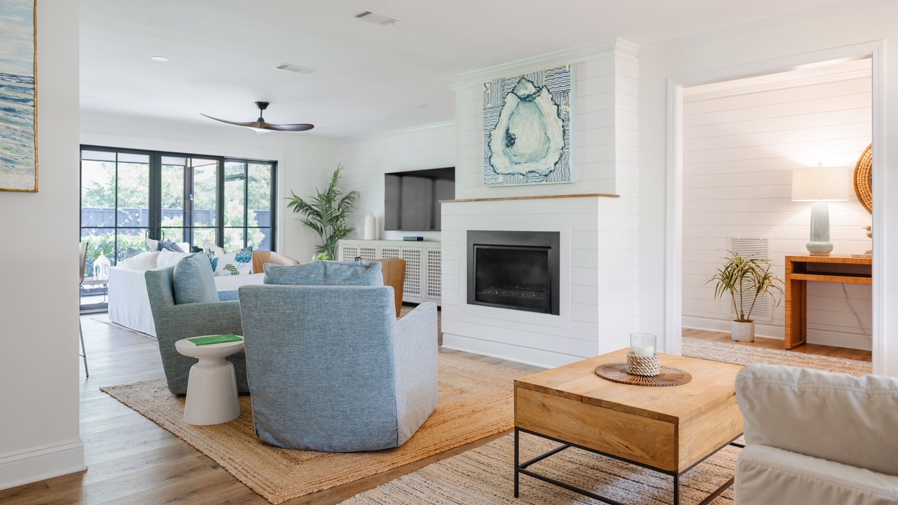 Photo of Livingroom in Saint Simons Island