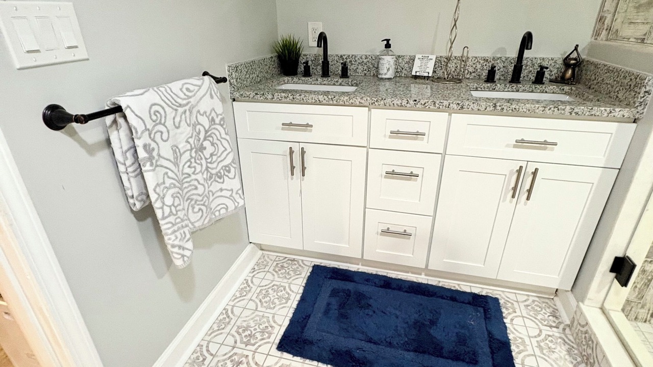 Photo of Bathroom in Snellville