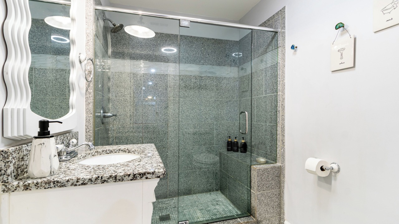 Photo of Bathroom in Roswell