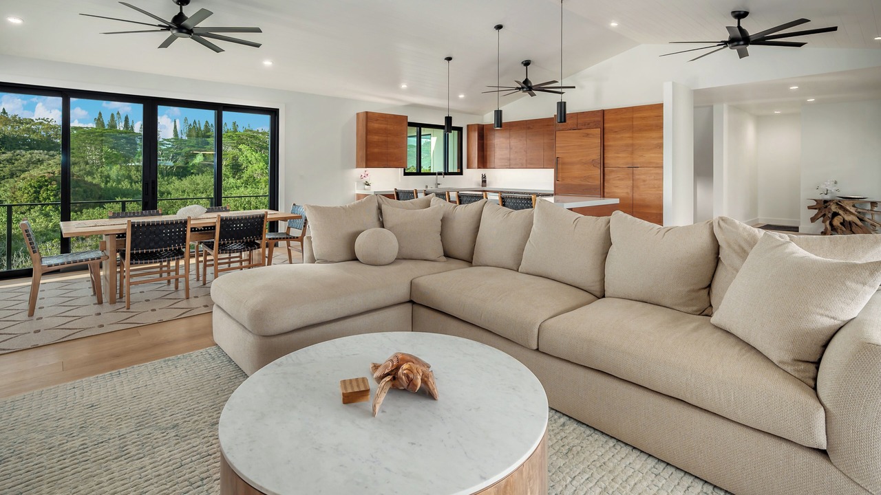 Photo of Livingroom in Princeville