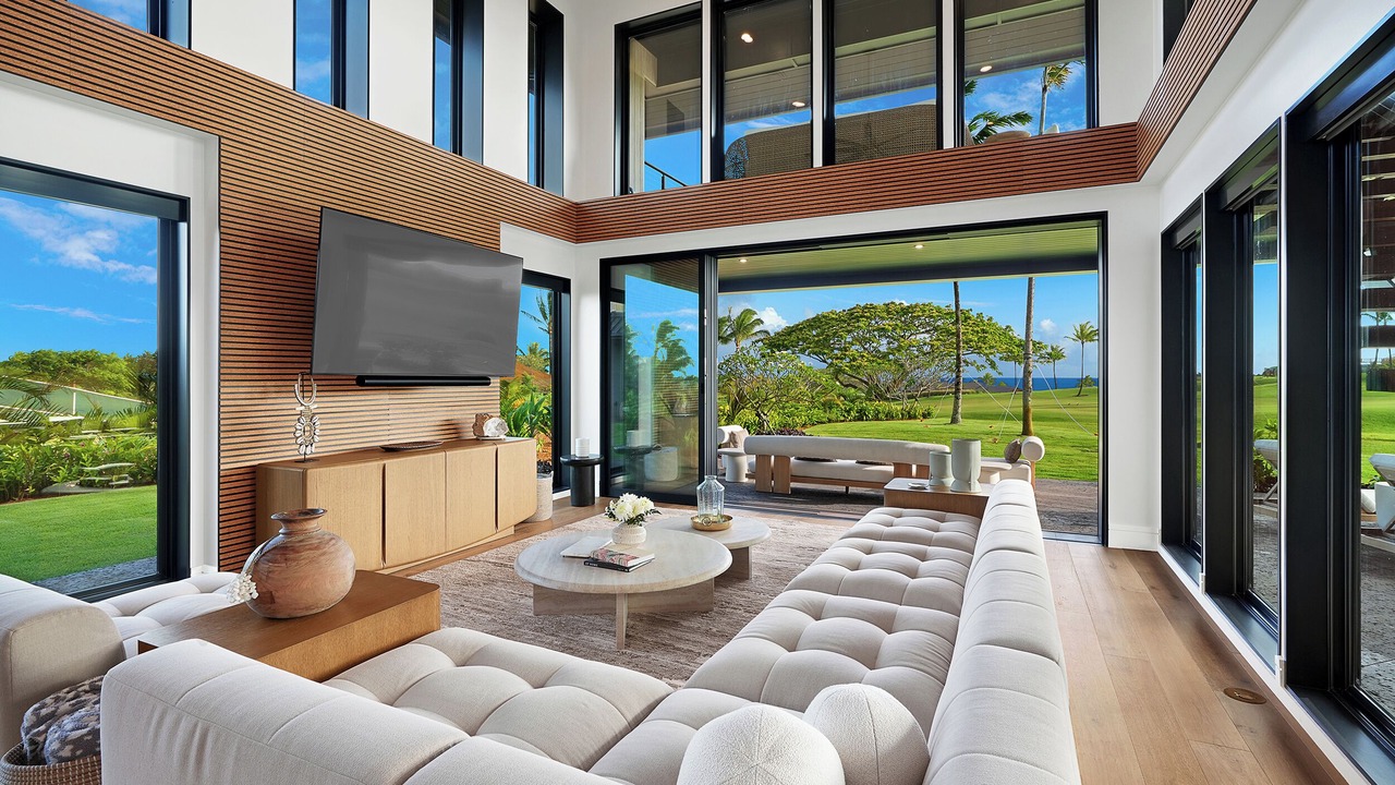 Photo of Bedroom in Poipu