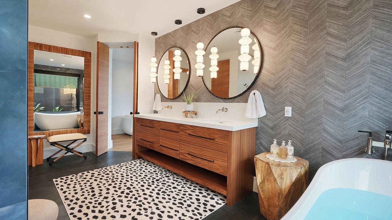 Photo of Bathroom in Poipu