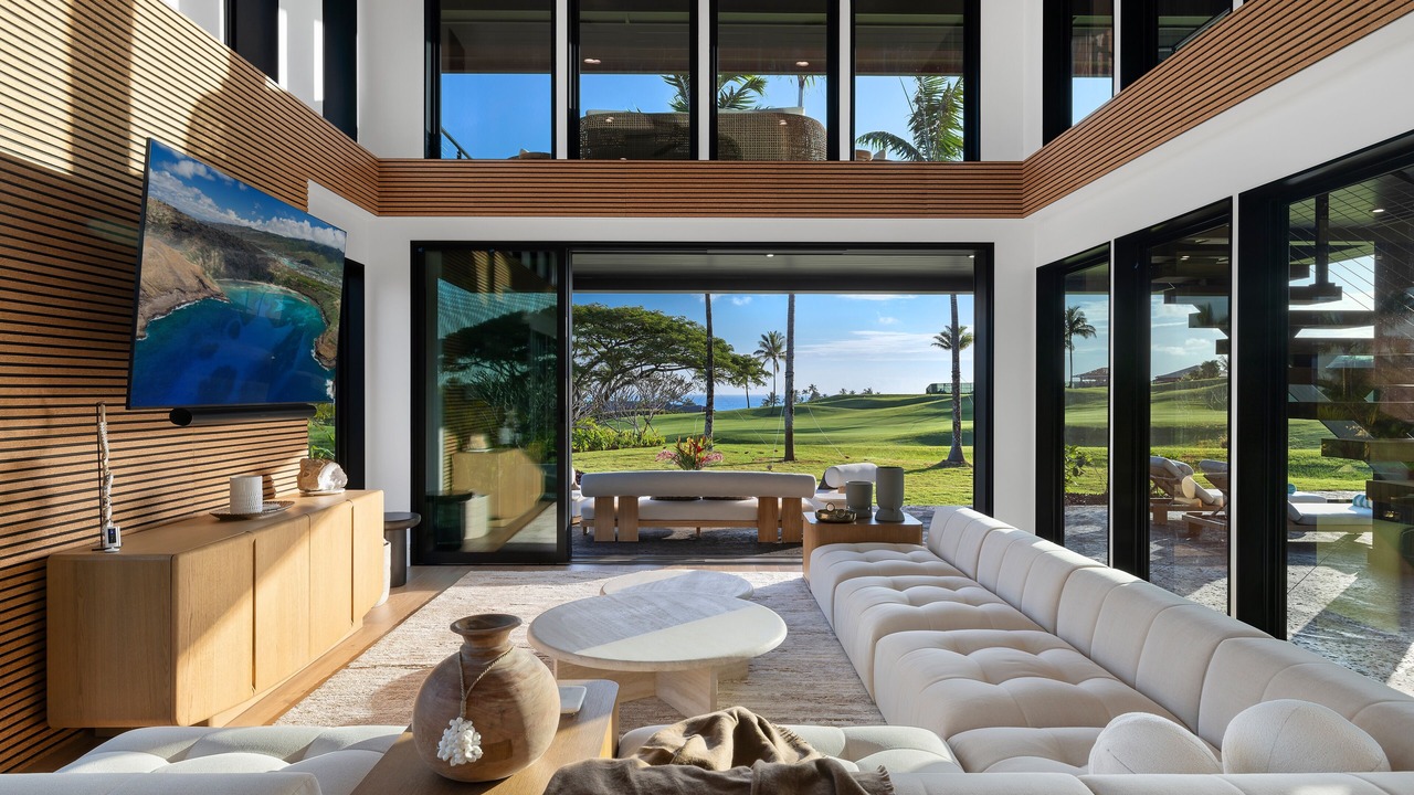 Photo of Bedroom in Poipu