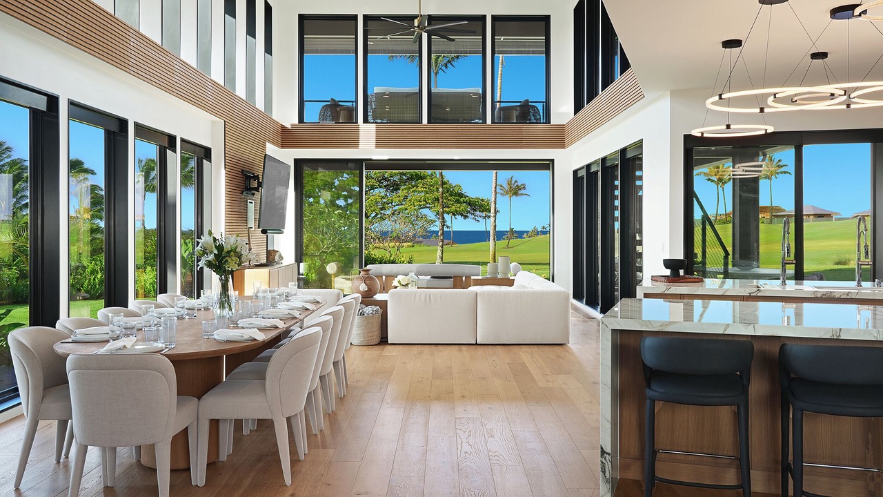 Photo of Bedroom in Poipu