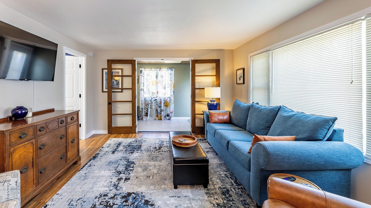 Photo of Livingroom in Lakeside