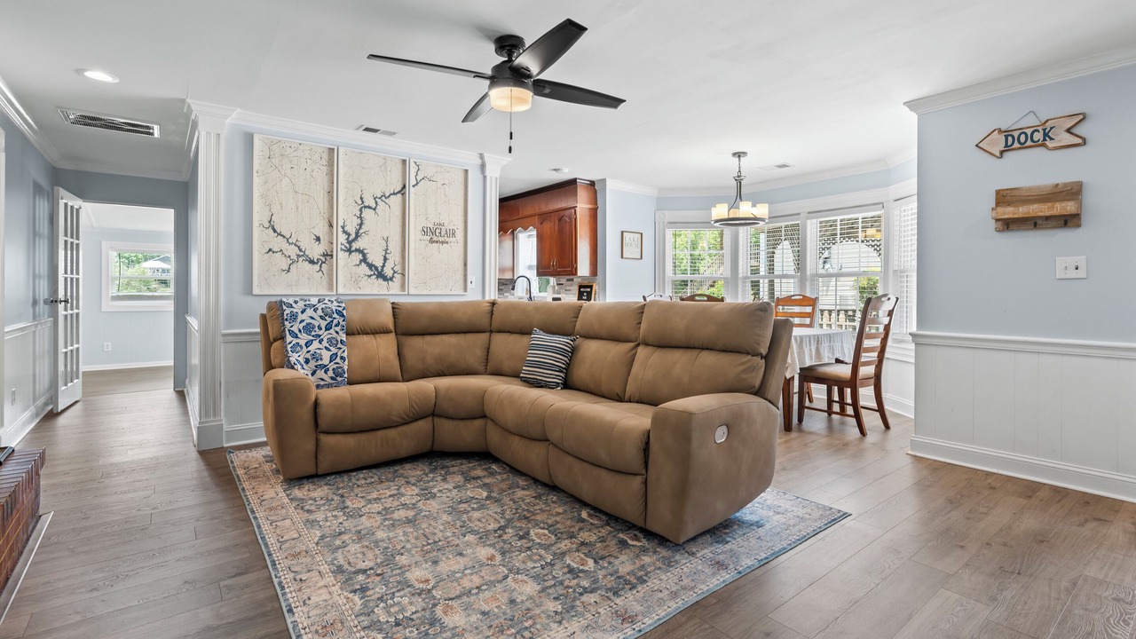 Photo of Livingroom in Milledgeville