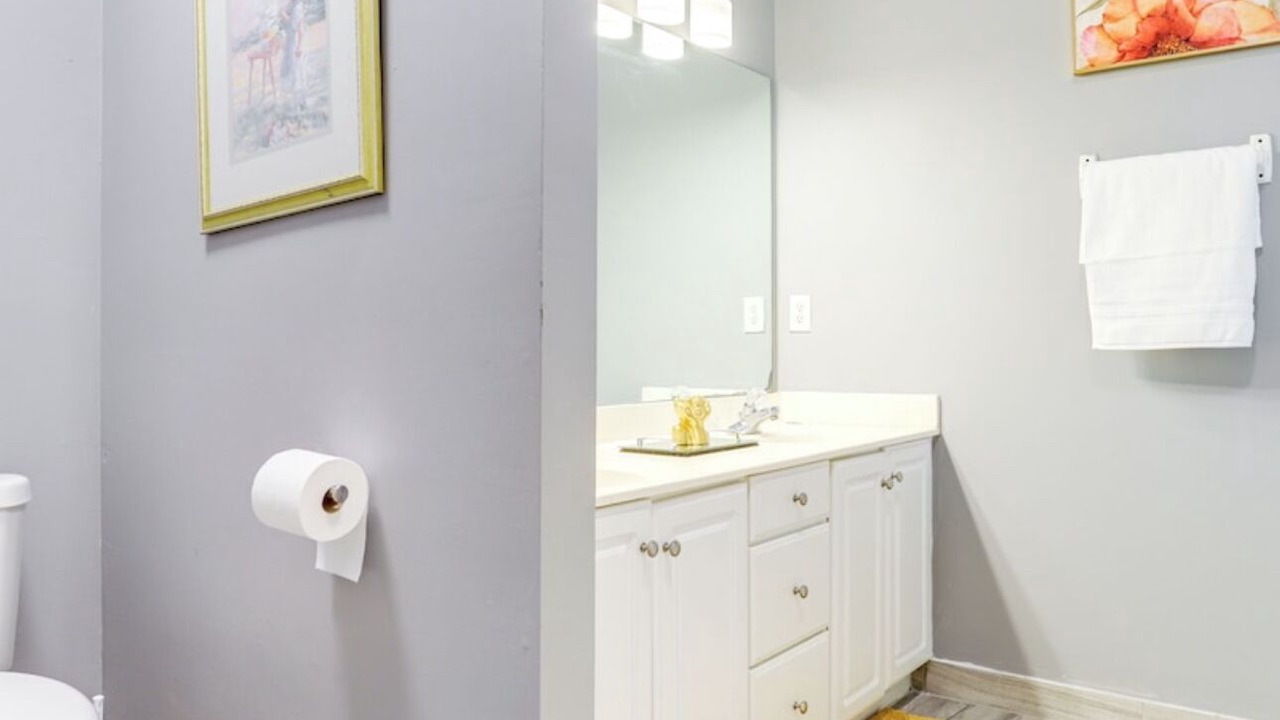 Photo of Bathroom in Lawrenceville