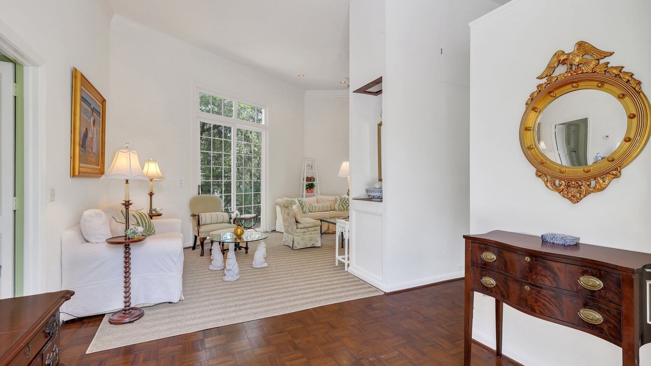 Photo of Bedroom in Sea Island