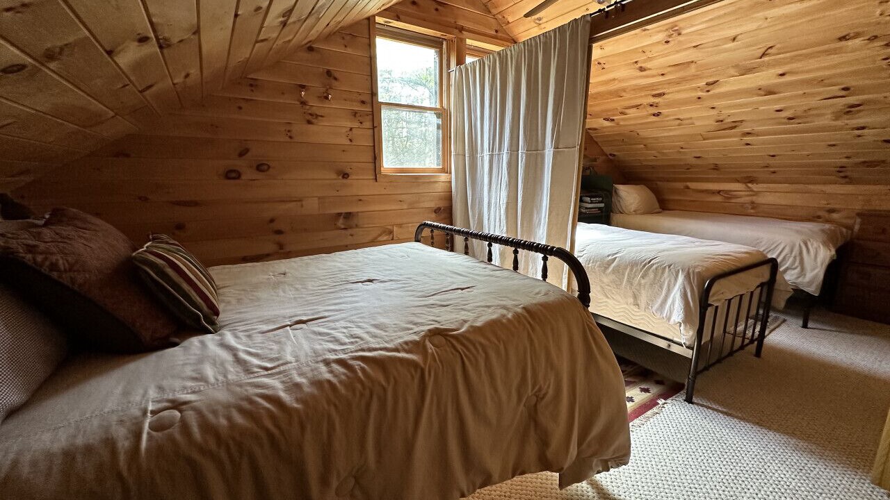 Photo of Bedroom in Branchport