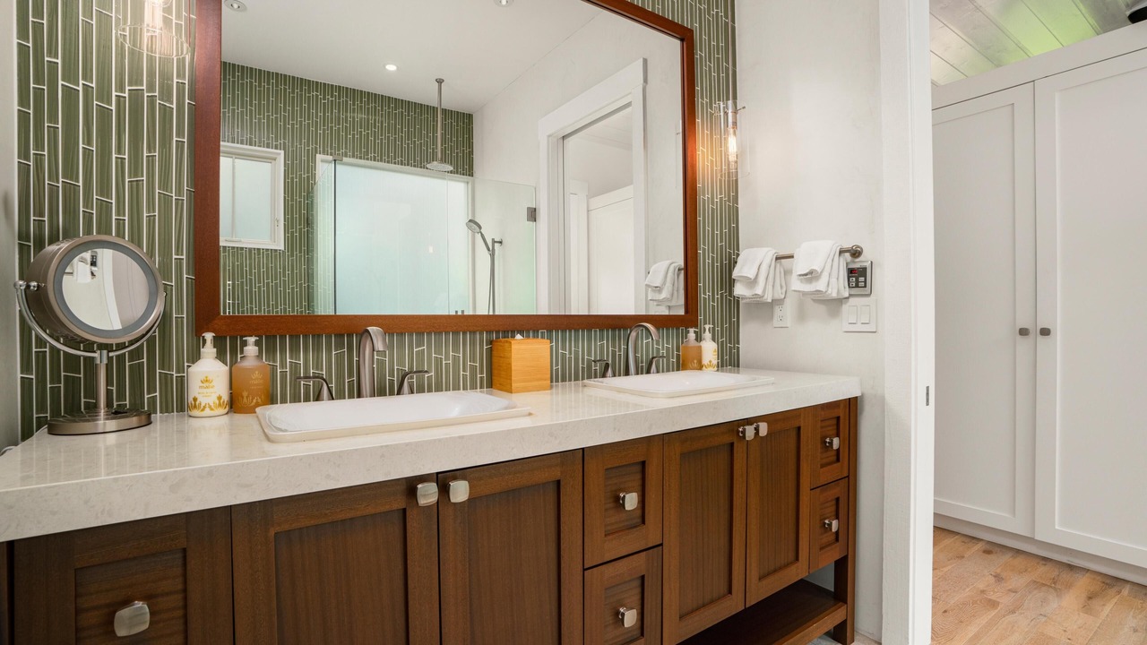 Photo of Bathroom in Poipu