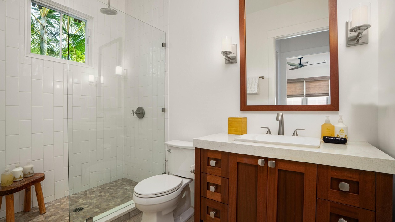 Photo of Bathroom in Poipu