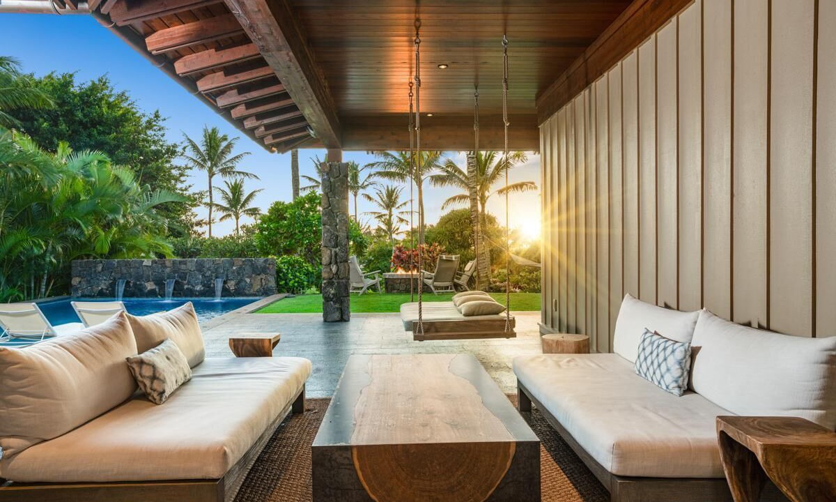 Photo of Patio Balcony in Poipu