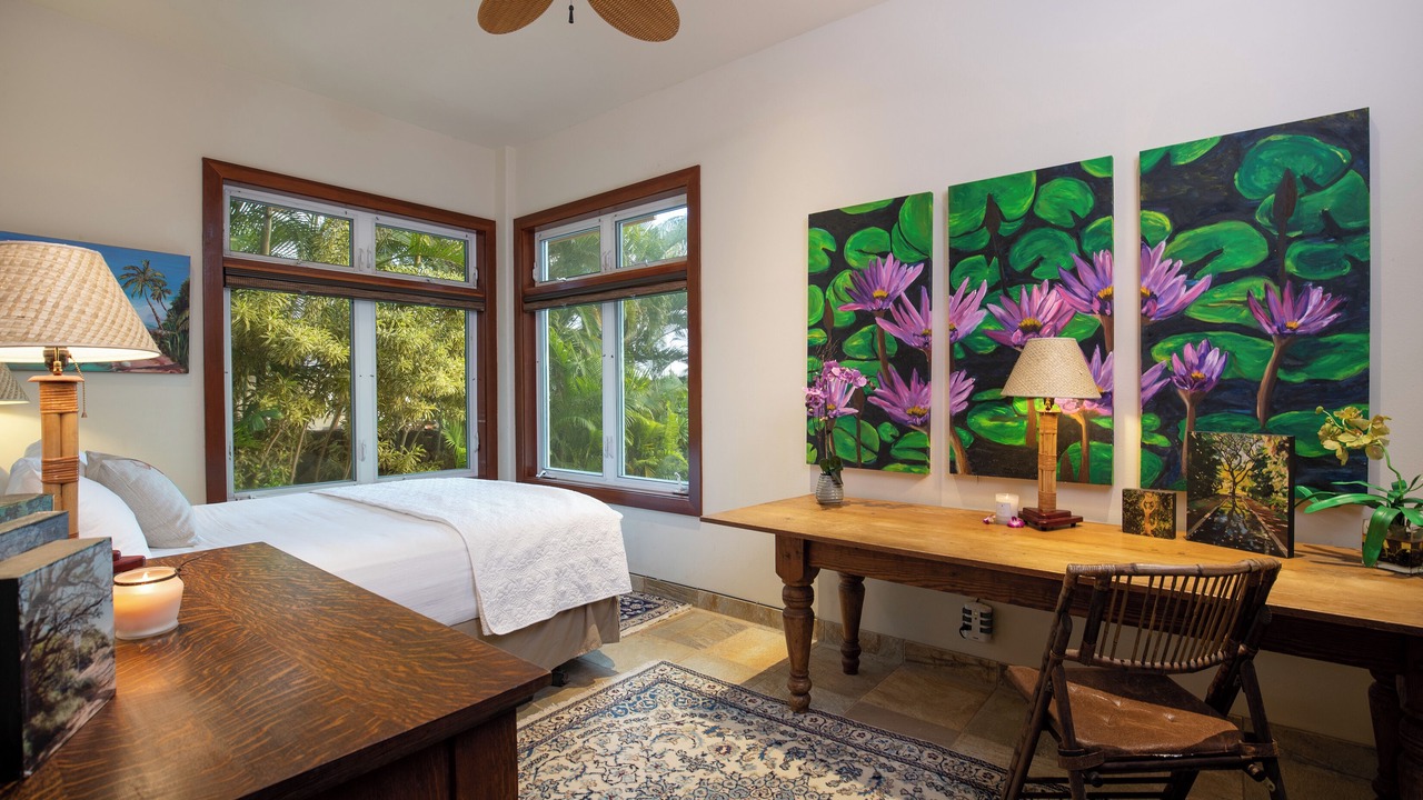 Photo of Bedroom in Poipu