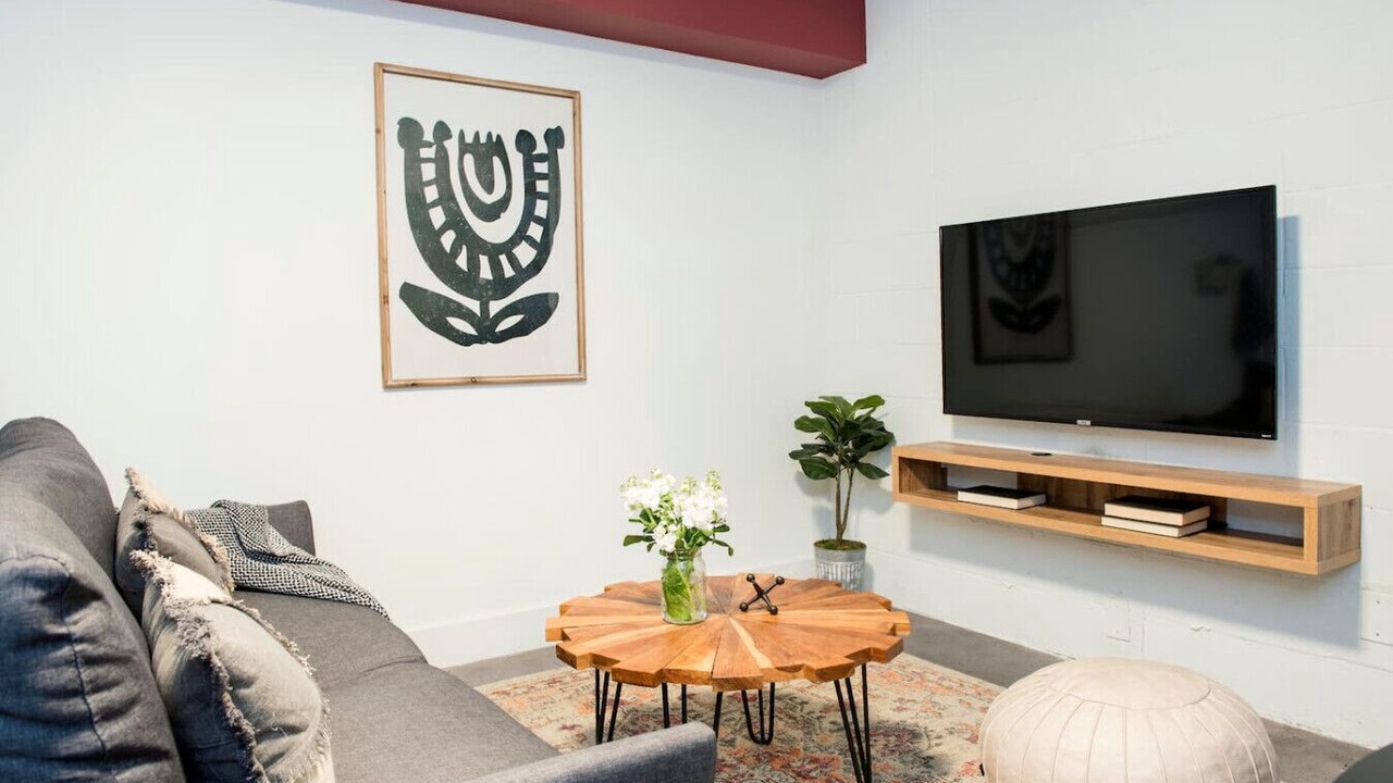 Photo of Livingroom in Virginia Highland