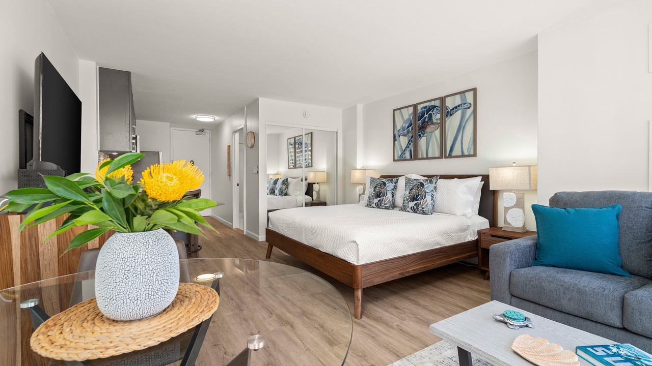 Photo of Bedroom in Waikiki
