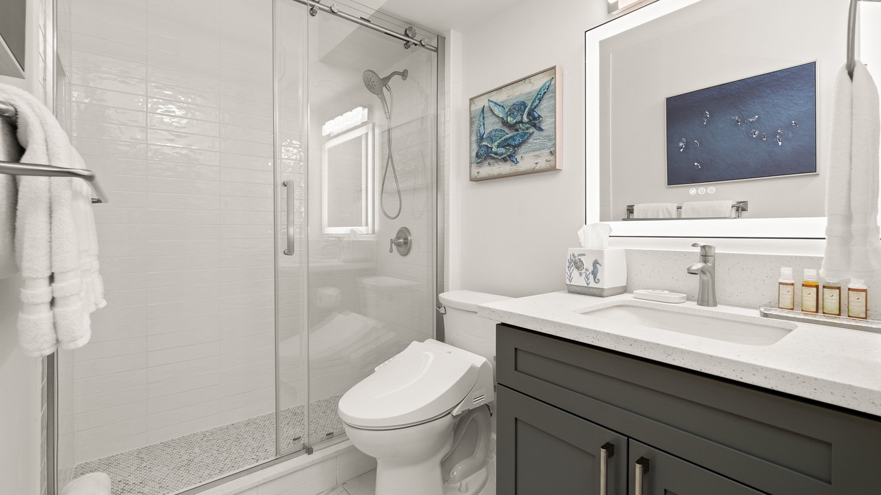Photo of Bathroom in Waikiki