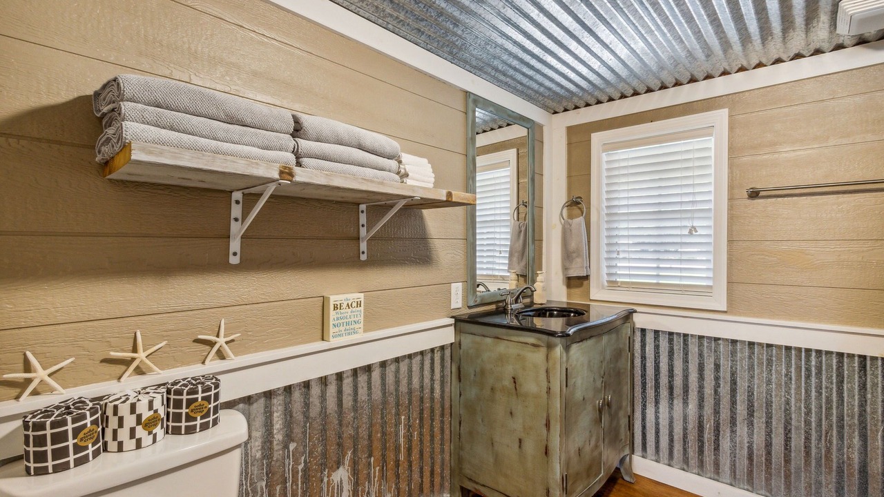 Photo of Bathroom in St. Marys