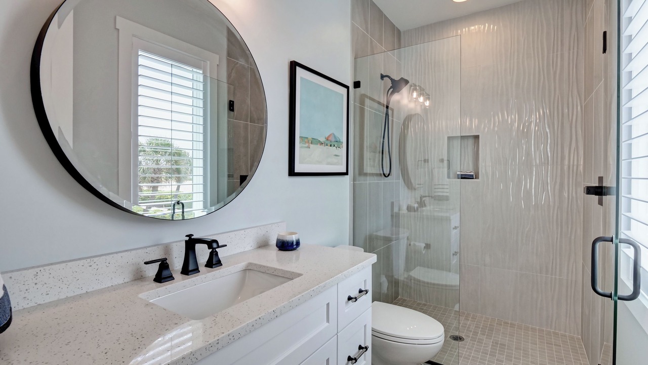 Photo of Bathroom in Wrightsville Beach