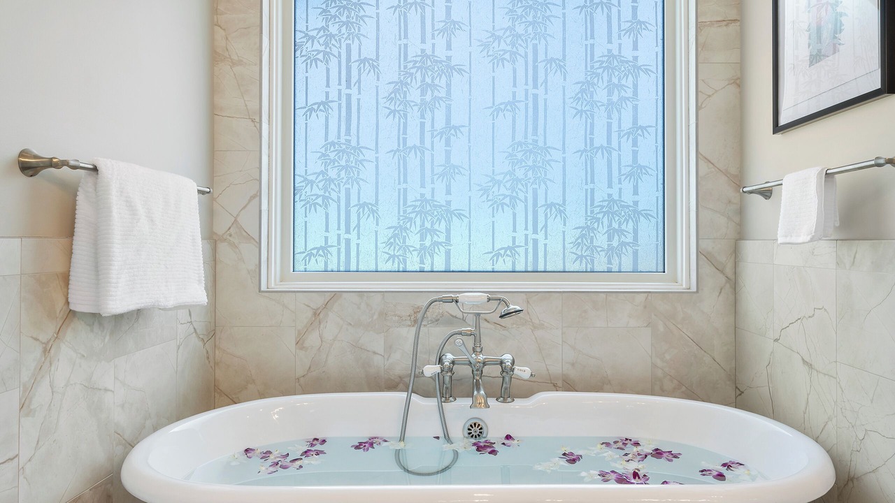 Photo of Bathroom in Poipu