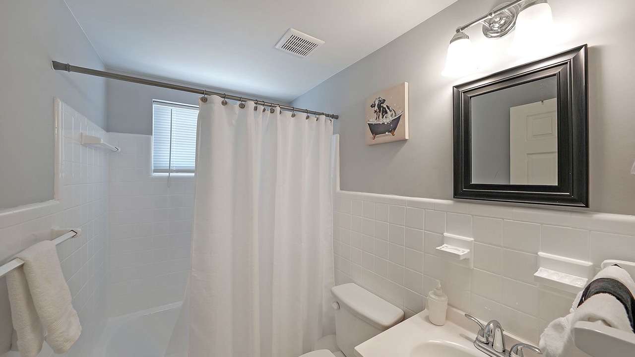 Photo of Bathroom in Acworth