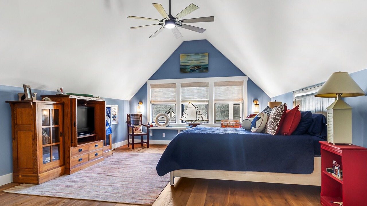 Photo of Bedroom in Saratoga Springs