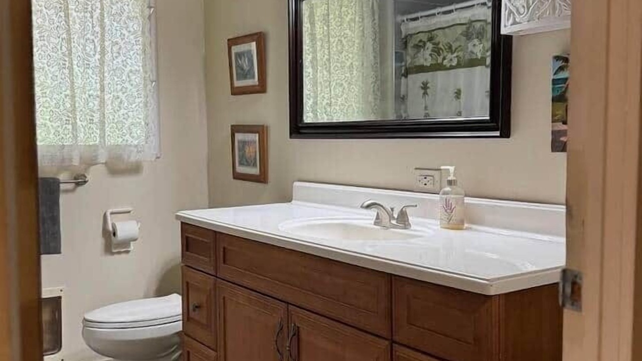 Photo of Bathroom in Lanikai