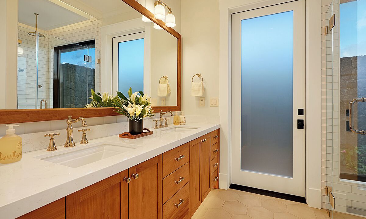 Photo of Bathroom in Poipu