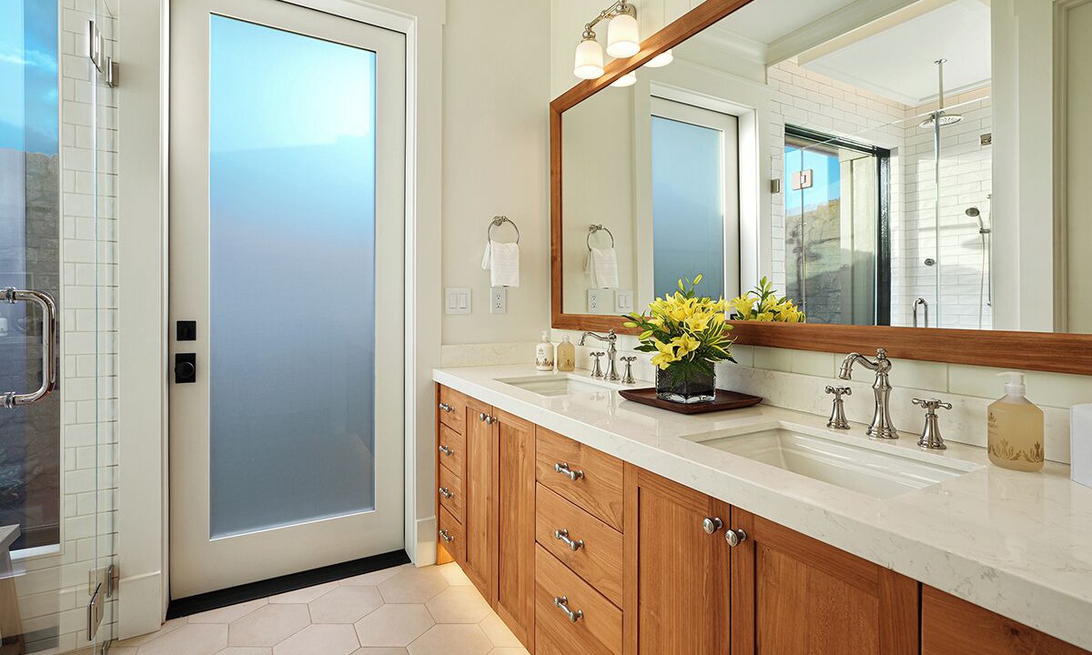 Photo of Bathroom in Poipu