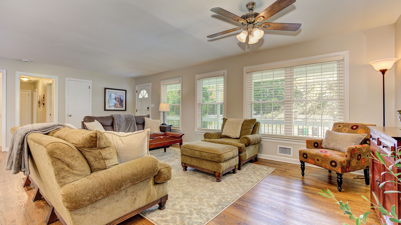 Photo of Livingroom in Marietta