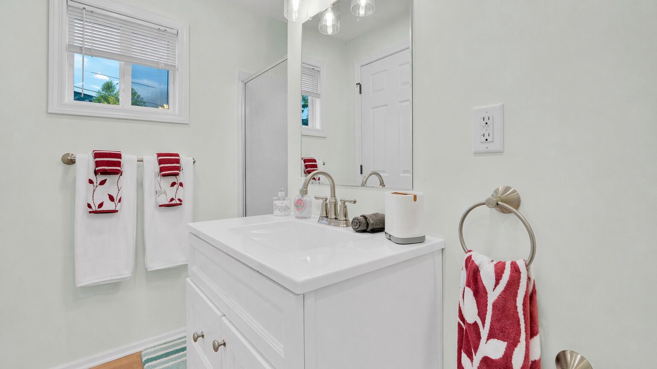 Photo of Bathroom in Lake George