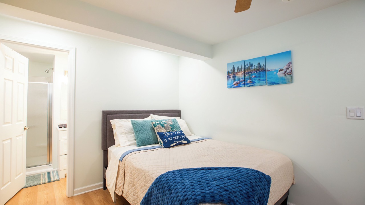 Photo of Bedroom in Lake George