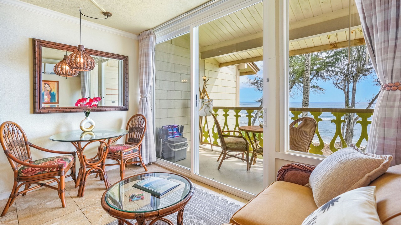 Photo of Livingroom in Wailua