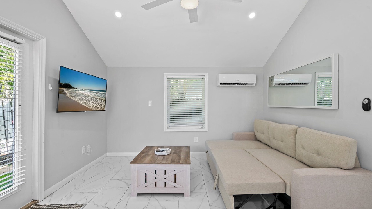 Photo of Livingroom in Victoria Park